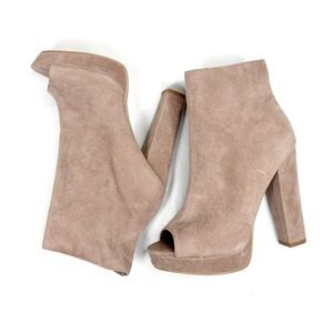 NWOT Shoe Dazzle Women's KIMARA Peep Toe Bootie